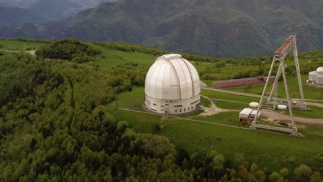 Special-scientific-astrophysical-Observatory.-Astronomical-center-for-ground-based-observations-of-the-universe-with-a-large-telescope.