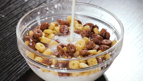 Breakfast-Chocolate-corn-cereal-in-a-bowl-with-milk.