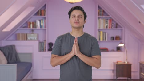 Religious-Indian-man-praying-to-God