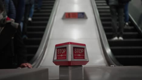 Stop-sign-near-underground-station