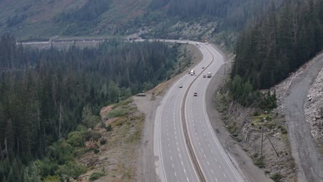 Coquihalla-Highway-in-Motion:-Traffic-Flow-in-the-Scenic-Corridor