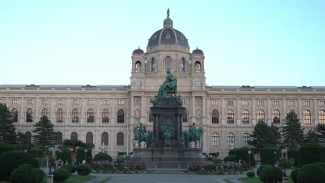 Kunsthistorisches-Museum-Wien-Es-El-Museo-De-Arte-Más-Grande-Del-País-Y-Uno-De-Los-Museos-Más-Importantes-Del-Mundo.