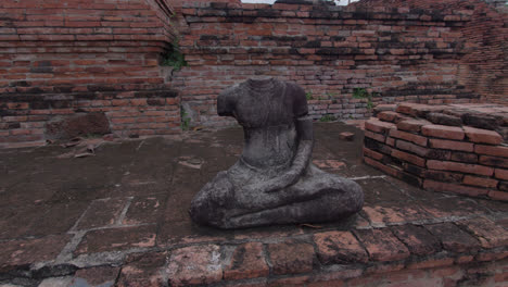 Rustic-brick-ruins-of-ancient-temple-in-Ayutthaya-historical-park-in-open-air,-unforgetable-experience-of-authentic-Thai,-historical-monuments-concept