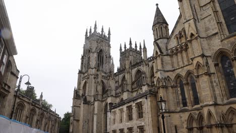 Static-shot-of-the-famous-York-Minster-during-light-rainfall-in-england