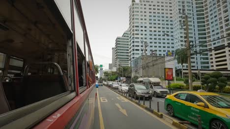 Viajar-En-Autobús-En-Bangkok-Tailandia