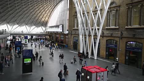 Be-careful-of-fire-under-Kings-Cross-and-St-Pancreas-Station,-London,-United-Kingdom