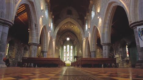 El-Hermoso-Interior-De-La-Catedral-De-San-Canice-Kilkenny-Irlanda