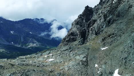 Erstaunliche-Schönheit-Der-Fellaria-Berge-In-Valmalenco-In-Der-Sommersaison,-Italien
