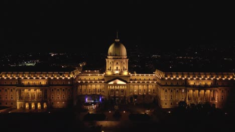 Cinematic-Establishing-Drone-Shot-Above-Buda-Castle-at-Night