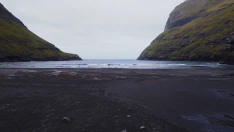 Drone-footage-of-the-black-sand-beach-near-the-Saksun-village-on-the-Streymoy-island-in-the-Faroe-Islands