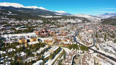 A-breathtaking-aerial-journey-above-Breckenridge,-Colorado,-capturing-its-scenic-beauty-from-the-skies
