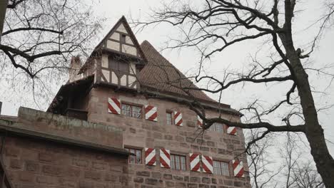 Historische-Fassade-Des-Nürnberger-Schlosses,-Nürnberg,-Deutschland