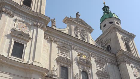 Pared-Decorada-Tallada-De-La-Catedral-De-Salzburgo.