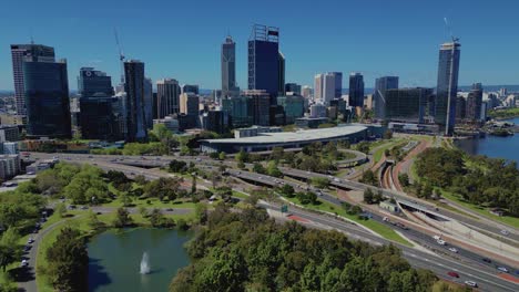 Aerial-drone-top-down-shot-over-traffic-movement-along-road-networks-in-Perth-city,-Western-Australia-on-a-sunny-day