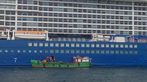 Bunker-tanker-ship-refuels-large-passenger-cruise-liner-size-perspective