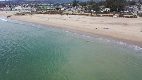 Luftaufnahme-Der-Strandpromenade-Von-Santa-Cruz