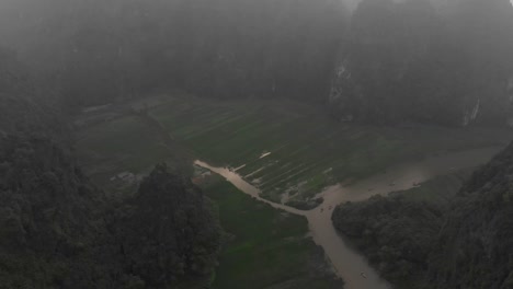 Wide-view-of-Tam-Coc-mountains-from-above,-Ninh-Binh-Province