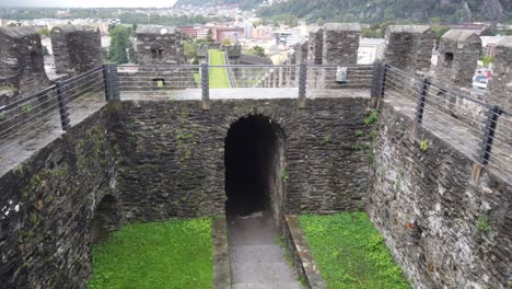 Castelgrande-Antiguo-Castillo-Suizo-En-Bellinzona-Suiza-Alpina-Hito-Histórico
