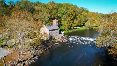 historic-Mill-autumn-drone-wilmington-delaware-brandywine-river