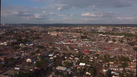 Drone-Video-of-Mbare-High-Density-Suburb-Township-Market-Complex-In-Harare,-Zimbabwe