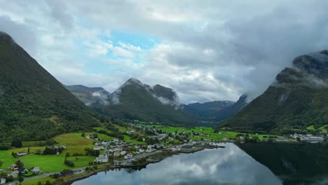 Aerial-over-Syvde-on-a-cloudy-day,-Vanylven-Municipality,-Norway