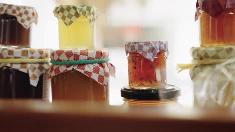 Assorted-jars-of-homemade-marmalade-in-display-case