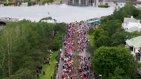 Reykjavik-marathon-crowded-start-line-with-participants,-aerial