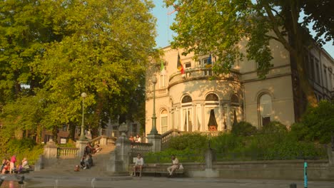 Pavillon-Malibran-Fernand-Cocq-in-Brussels-square-during-sunset---Belgium