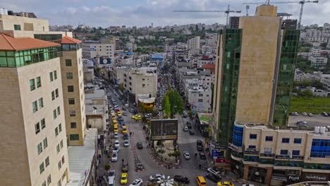Calles-Y-Caminos-En-La-Ciudad-De-Hebrón-En-Palestina---Toma-Aérea-De-Drones