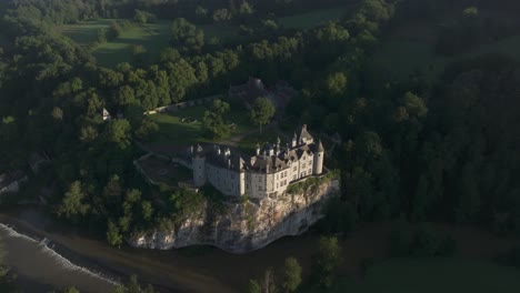 Tilt-down-shot-of-medieval-Walzin-castle-at-Belgium,-aerial