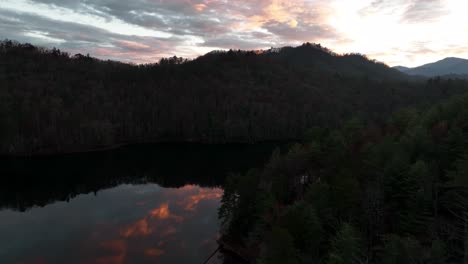 Reflections-of-Lake-Santeetlah,-North-Carolina-during-golden-hour