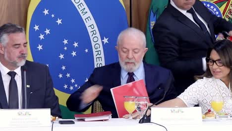 Lula,-Der-Brasilianische-Präsident,-Nimmt-An-Einer-Konferenz-In-Brasilien-Im-Palast-Teil