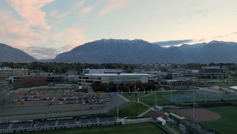 Utah-Valley-University-UVU-aerial-push-in-view-at-dusk