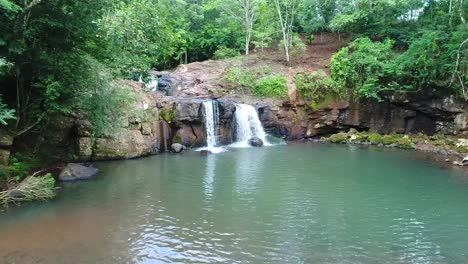 Beautiful-waterfall-nestled-in-the-heart-of-the-Misiones-jungle,-Argentina