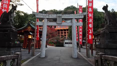 Santuario-Yutoku-Inari-En-Kyushu,-Japón