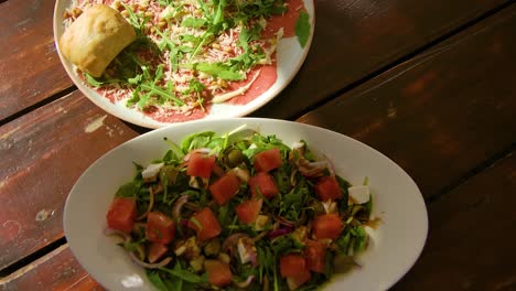 Salad-with-melon-+-carpaccio-with-bread