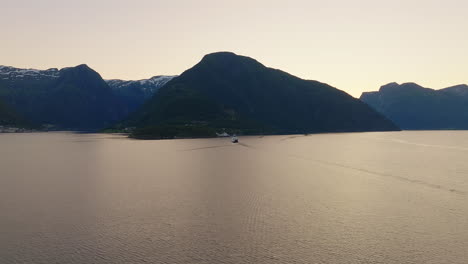 Majestic-archipelago-scenery-in-norwegian-fjord