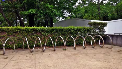 Innovative-bicycle-parking-rack-facility-at-a-leading-Australian-university-provides-a-more-secure-structure