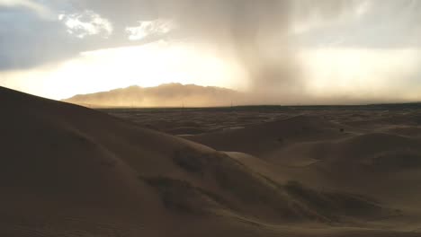 Distant-storm-approaching-the-dunes