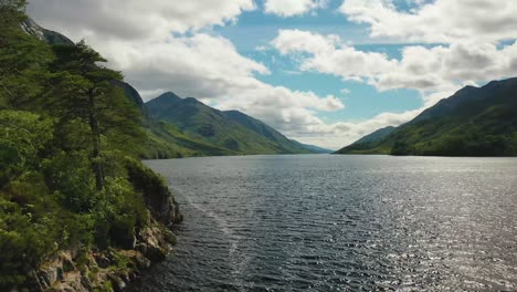 Drone-Footage-Of-Loch-Shiel-In-Glenfinnan,-Scottish-Highlands
