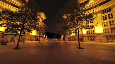 Hermosa-Arquitectura-De-Montpellier-De-Noche-Viajando-Por-Francia