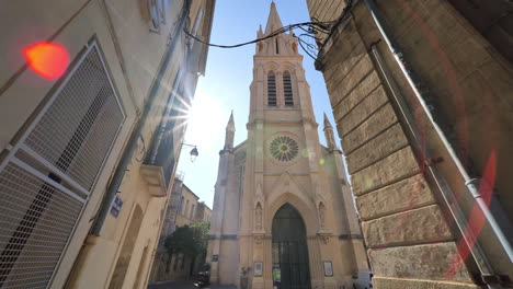 Church-Sainte-Anne-beige-limestone-walls-in-Montpellier-FRance