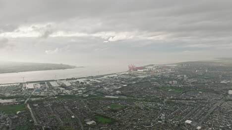 Flying-over-Liverpool:-From-Anfield's-roar-to-Pier-Head's-charm.