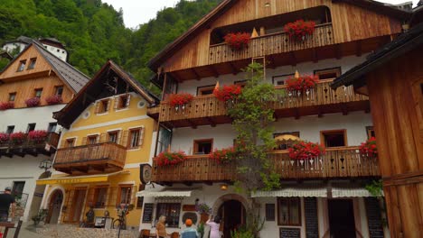 Wooden-Houses-of-Hallstatt-Village