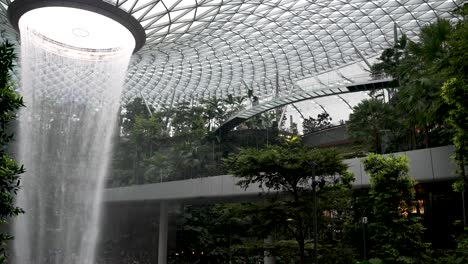 The-Rain-Vortex-Indoor-Waterfall-At-Jewel-Changi-Airport-Singapore