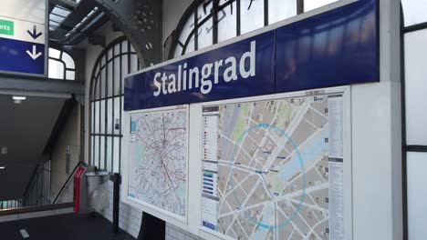 Paris-Metro-Map-Directions-Design-in-Stalingard-Outdoors-Station,-Stairs-and-Architecture