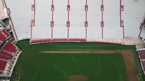Natural-Grass-Surface-And-Empty-Bleachers-Inside-Razorback-Stadium-In-Fayetteville,-Arkansas