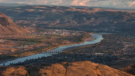Kamloops'-Twilight-Beauty:-Aerial-Panorama-with-Semi-Arid-Desert-and-the-Winding-Thompson-River