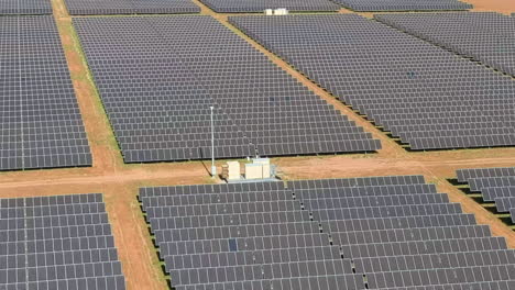 Huge-solar-power-farm---aerial-parallax