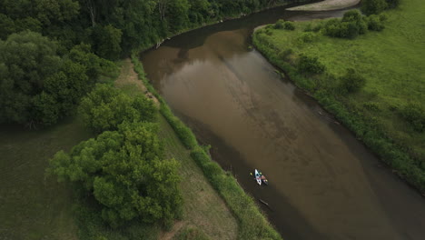 Kayaks-On-Calm-Zumbro-River-In-Oronoco,-Minnesota,-USA---aerial-drone-shot
